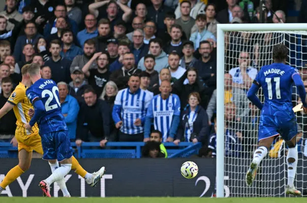 Chelsea 4-2 Brighton - Ngày của Cole Palmer