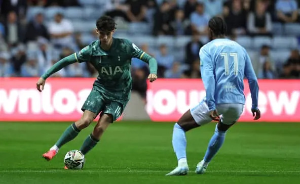 Coventry 1-2 Tottenham: Nguợc dòng kịch tính