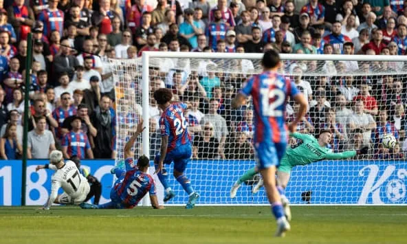 Crystal Palace 0-0 M.U: Lời khẳng định của Henderson