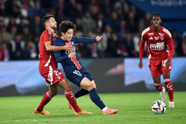 Dembele bùng nổ, PSG ngược dòng hạ gục Brest