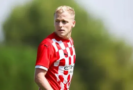 Donny van de Beek tiếp tục gặp khó khăn ở Girona