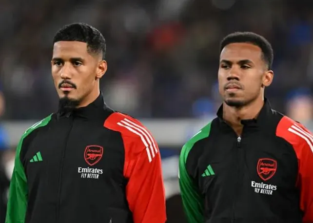 Gabriel và Saliba chưa thể so sánh với những cặp trung vệ hàng đầu EPL