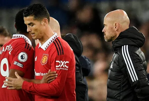 HLV Erik ten Hag nhại lời Ronaldo để khen Rashford