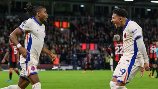 “Jadon Sancho sẽ hồi sinh sự nghiệp ở Chelsea”