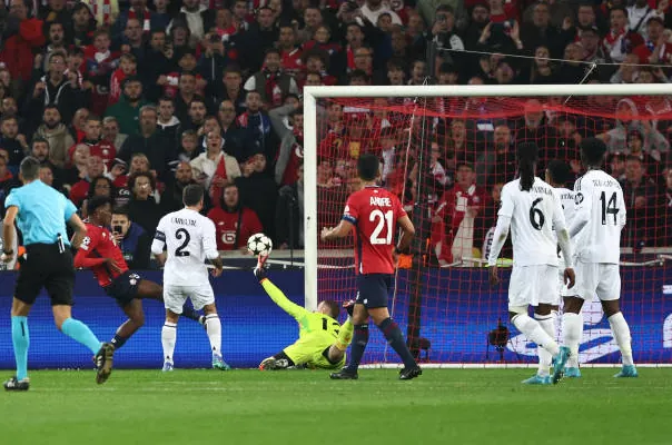 Lille 1-0 Real Madrid - Cú sốc!