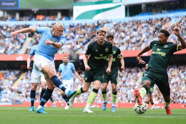 Man City 2-1 Brentford: Không thể cản ‘quái vật’