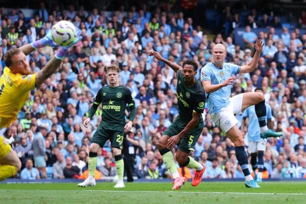 Man City 2-1 Brentford: Không thể cản ‘quái vật’