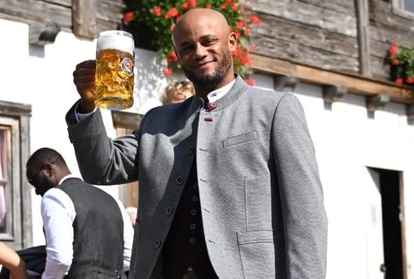 Michael Olise nổi bật ở lễ hội bia Oktoberfest