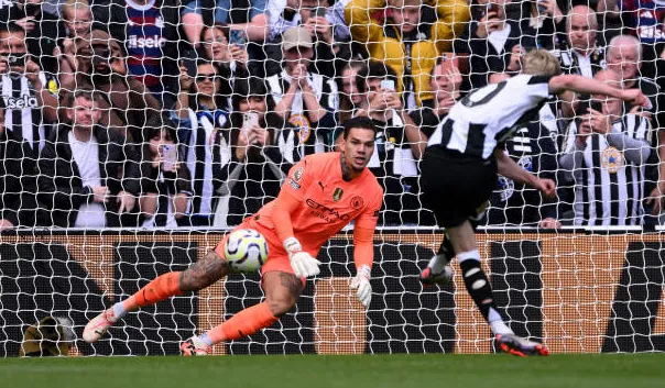 Newcastle 1-1 Man City - Bài toán khó của Pep