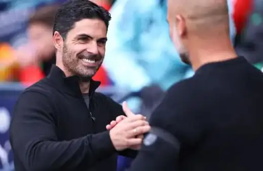 Pep Guardiola nhắn tin cho Mikel Arteta sau đại chiến tại Etihad