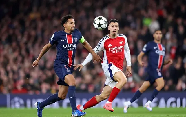 PSG phải trả giá cho những sai lầm trước Arsenal