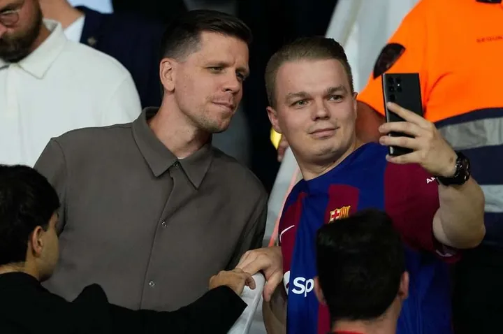 Szczesny xuất hiện ở Barca