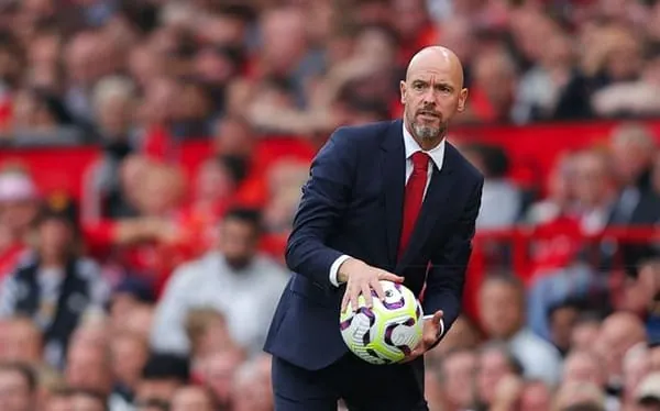 Ten Hag: “Có những người luôn muốn MU thất bại”