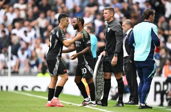 Tottenham 0-1 Arsenal: Khác biệt từ bóng chết