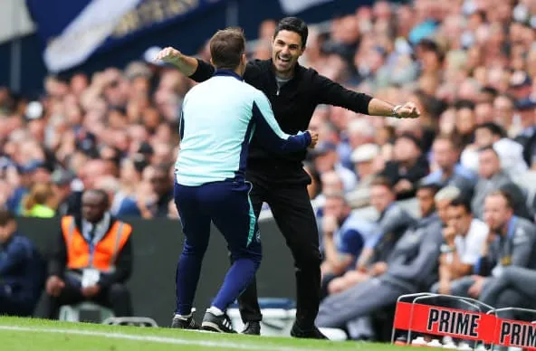 Tottenham 0-1 Arsenal: Khác biệt từ bóng chết