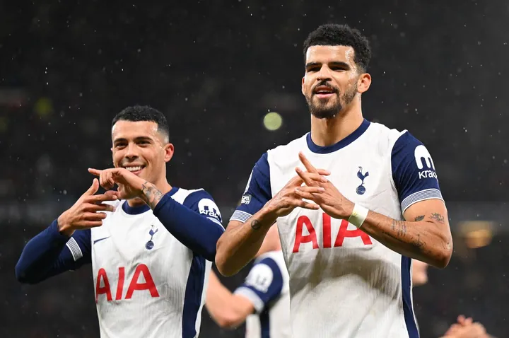 Tottenham Hotspur đã xé tan Manchester United như thế nào?