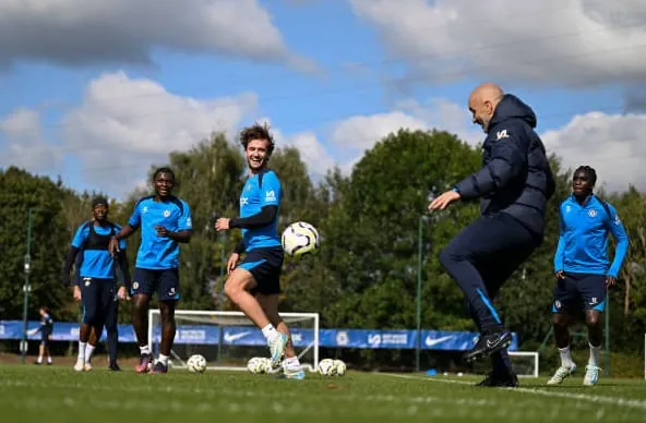 West Ham - Chelsea: May mắn không đến lần 2