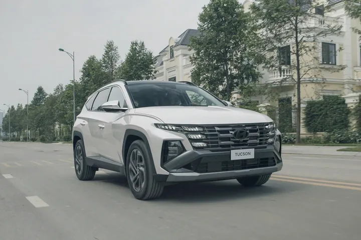 Những đối thủ mạnh đang chờ đón Hyundai Tucson facelift